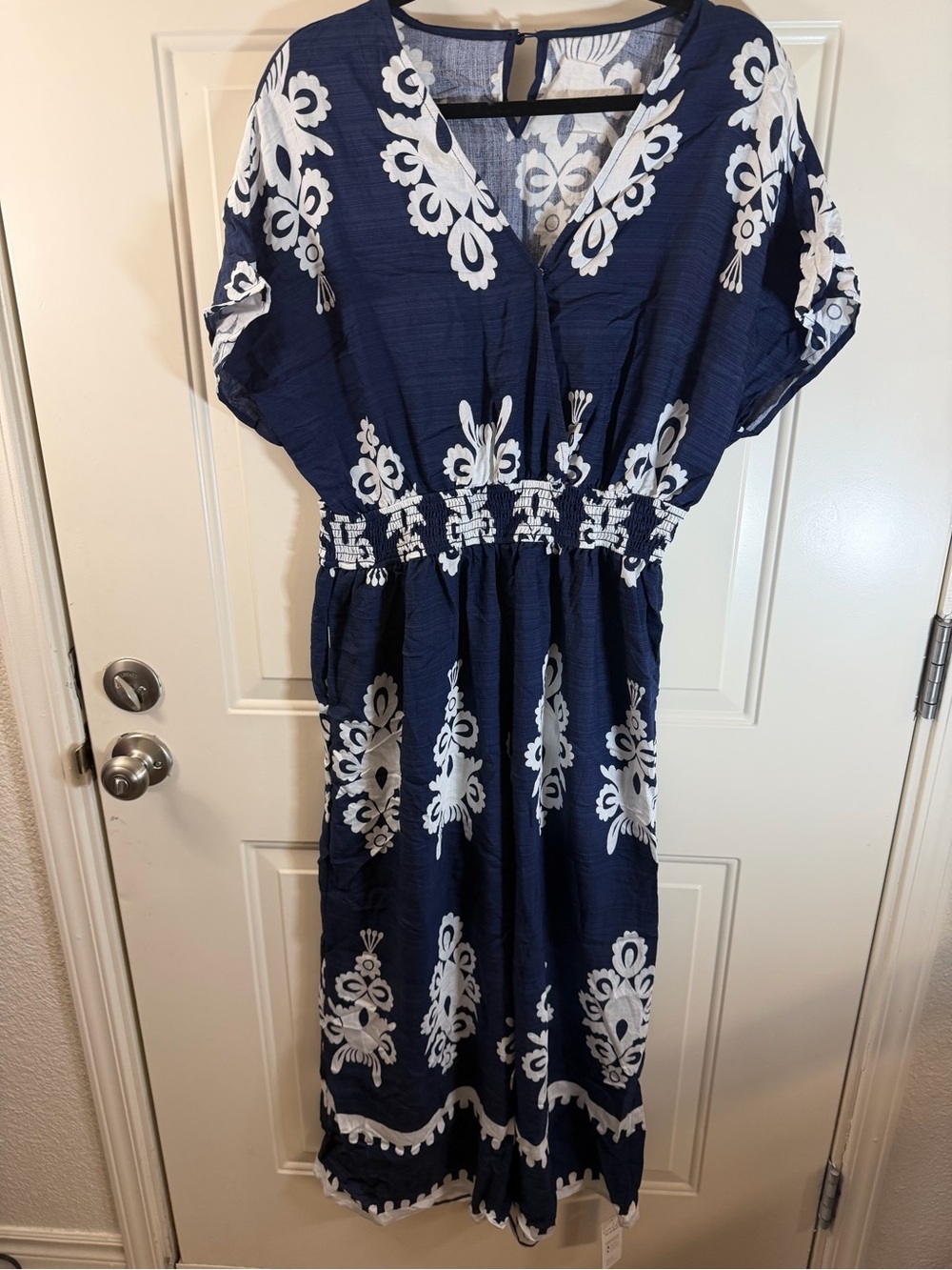 Cupshe Navy White Floral Smocked Waist Maxi Dress Size L 371